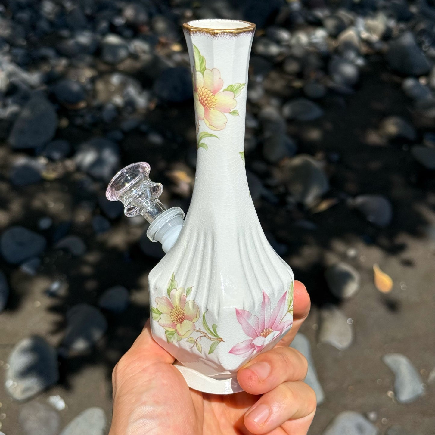 Vintage Ceramic Bong “Highbiscus”
