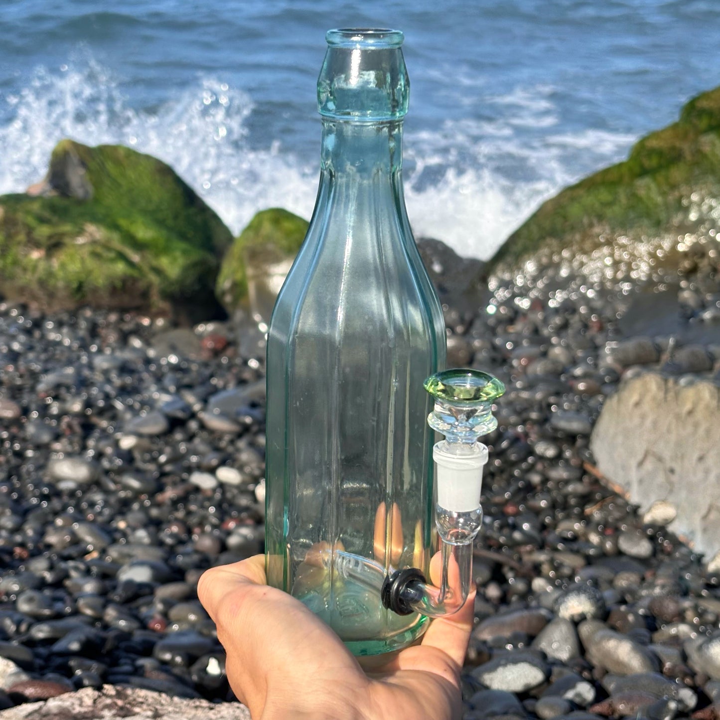 “Bottle Bong" Upcycled Glass Bottle Bong