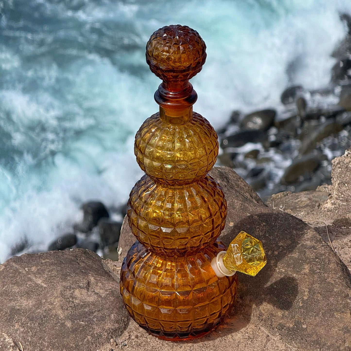 Vintage Decanter Bong “Citrine Disco”