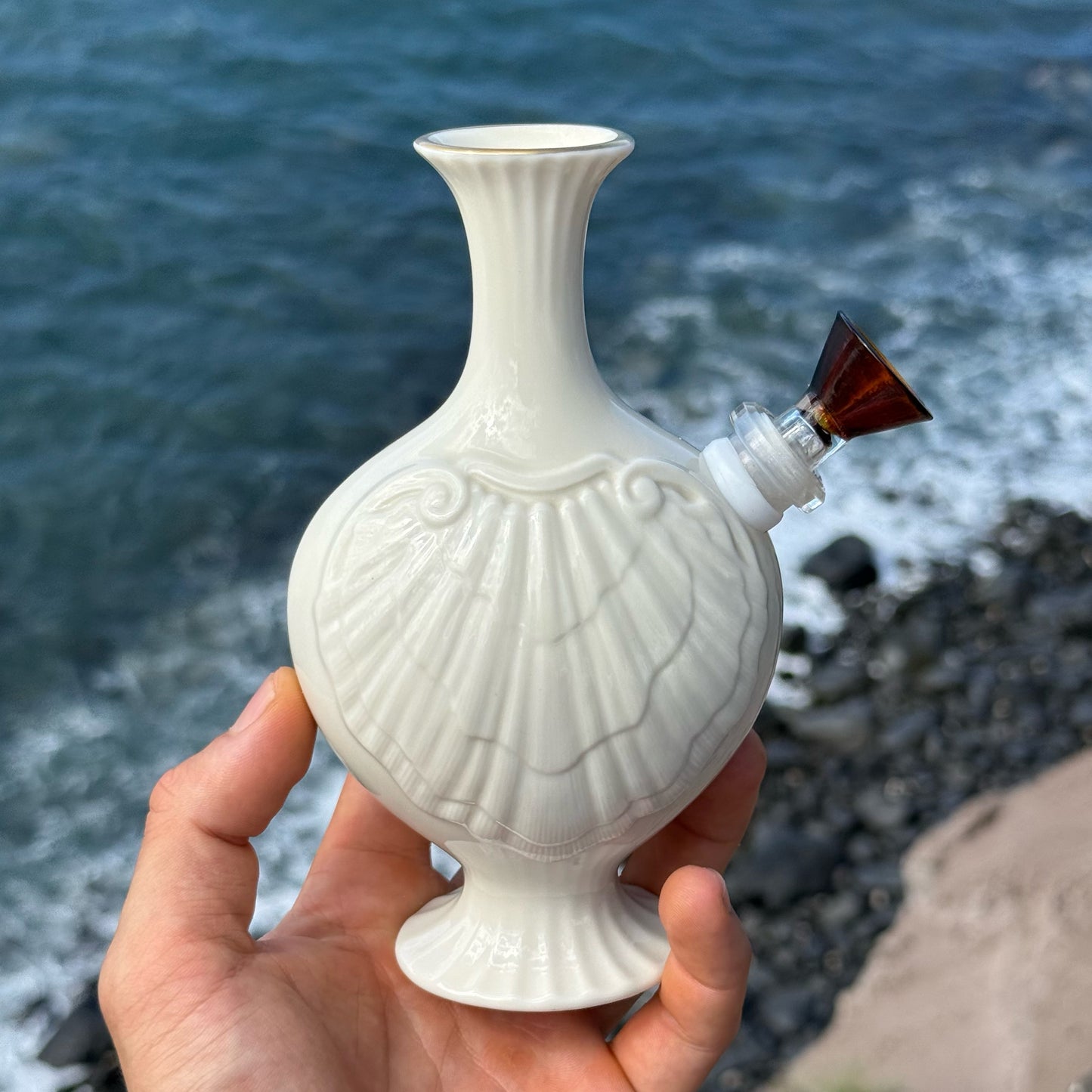 Vintage Ceramic Vase Bong “Ceramic Clamshell”