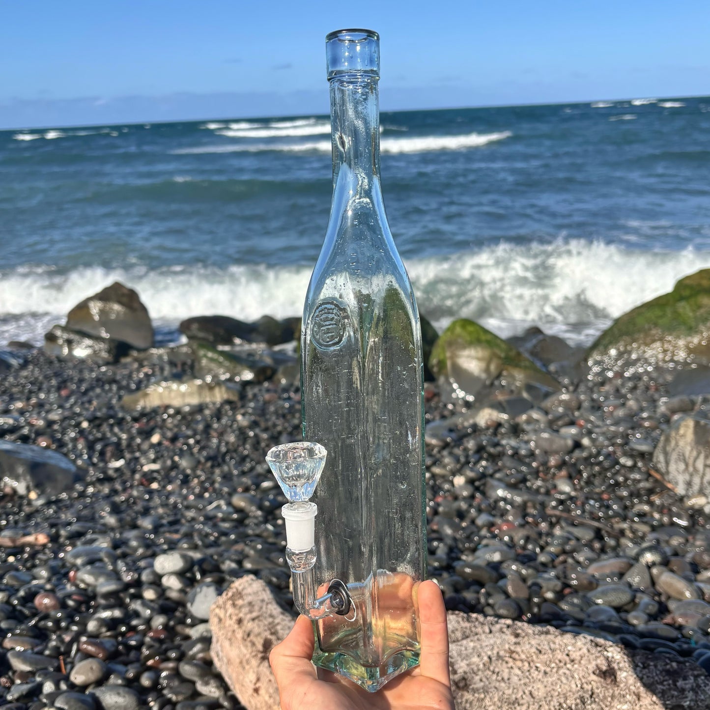 “Bottle Bong" Upcycled Glass Bottle Bong