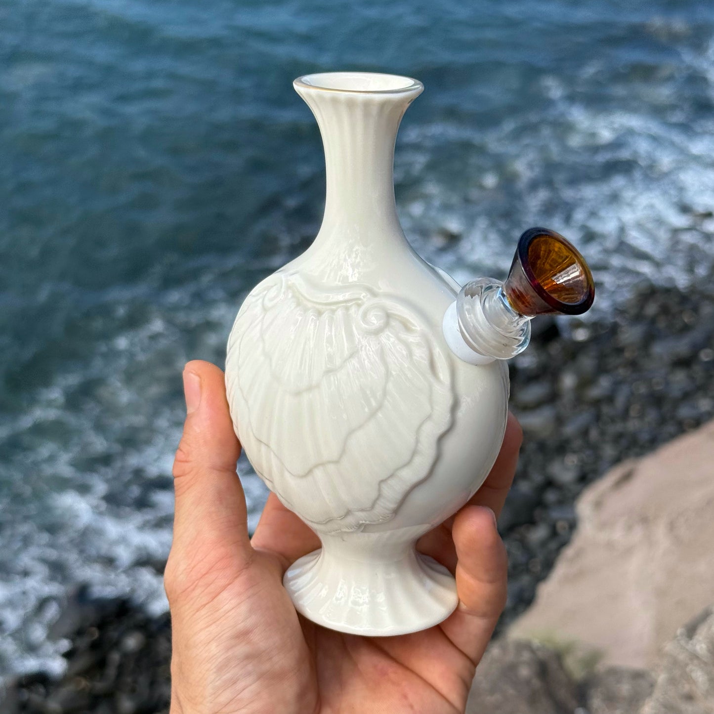 Vintage Ceramic Vase Bong “Ceramic Clamshell”