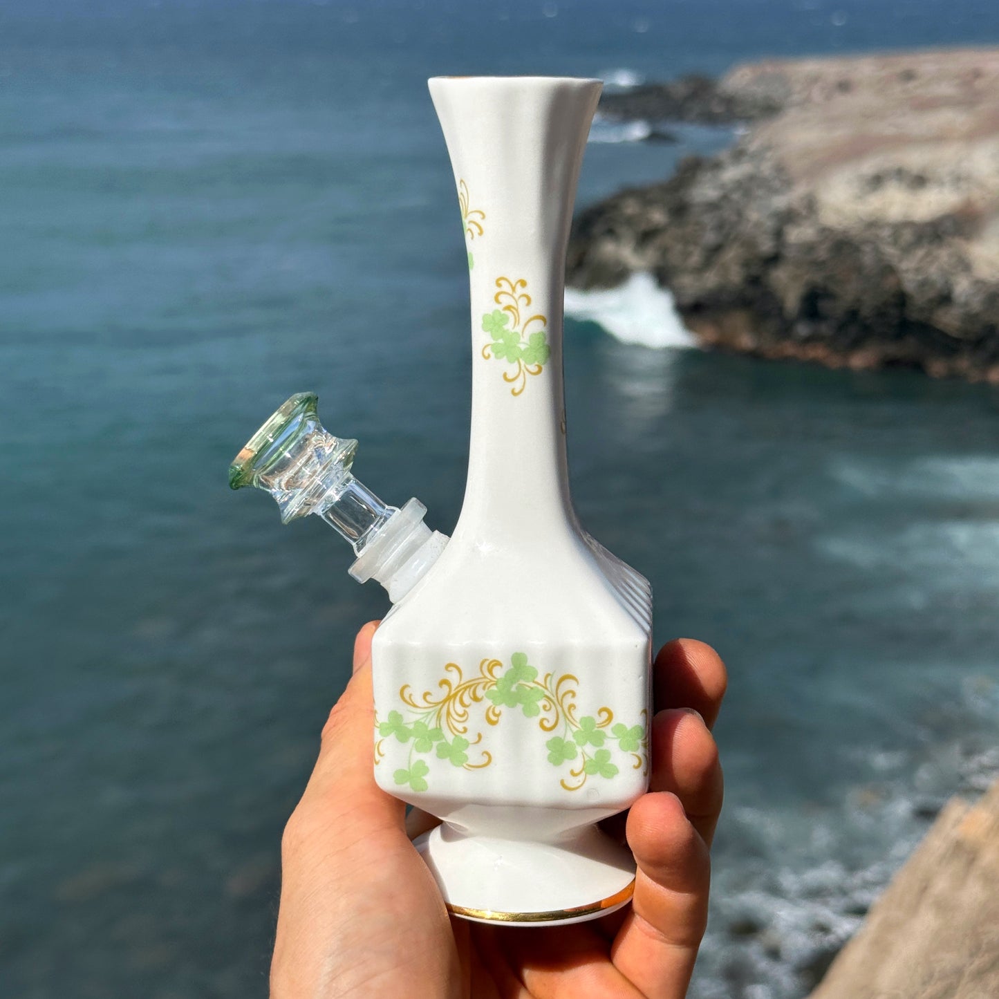 Vintage Ceramic Bong “Shamrock Seduction"