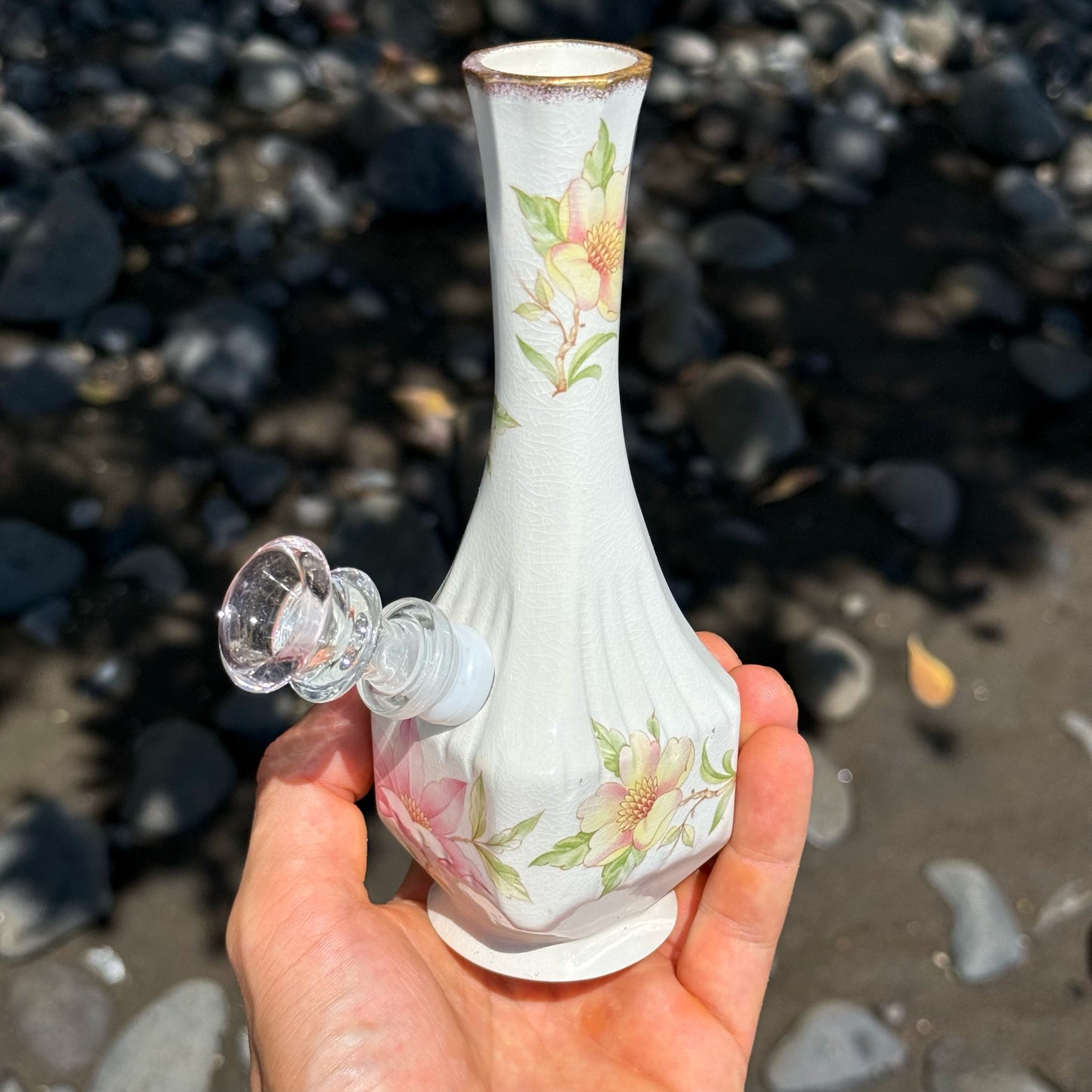 Vintage Ceramic Bong “Highbiscus”