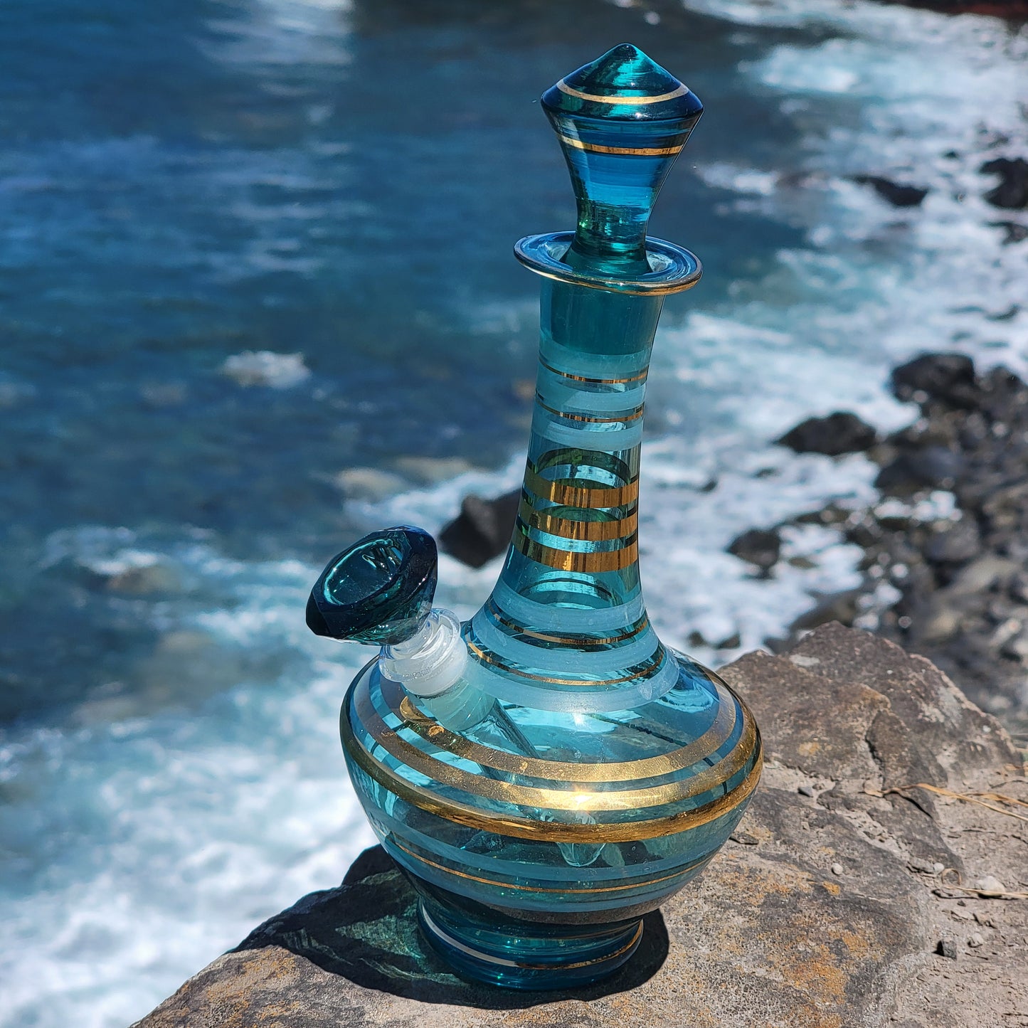 Vintage Decanter Bong “Aquamarine Allure”