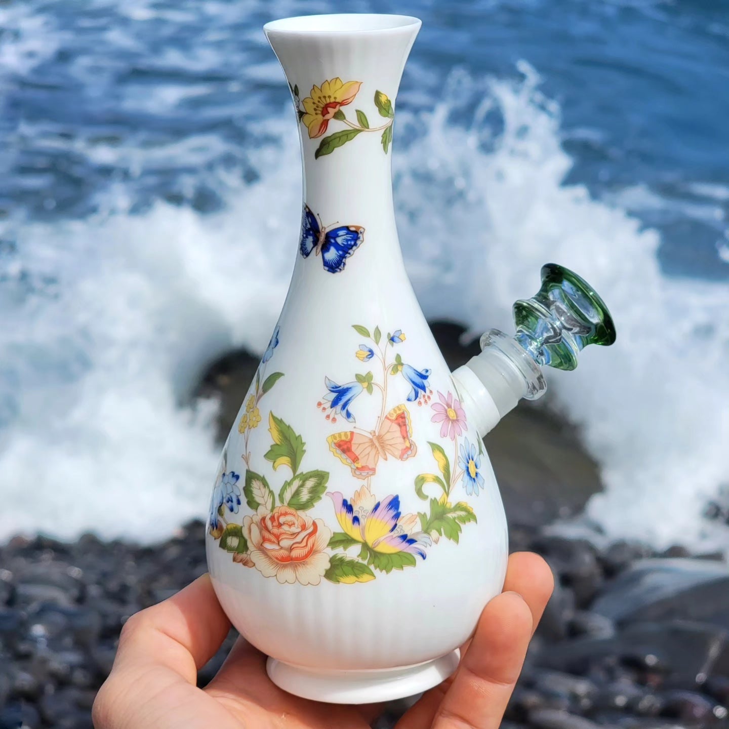 "Garden Symphony" Vintage China Vase Bong