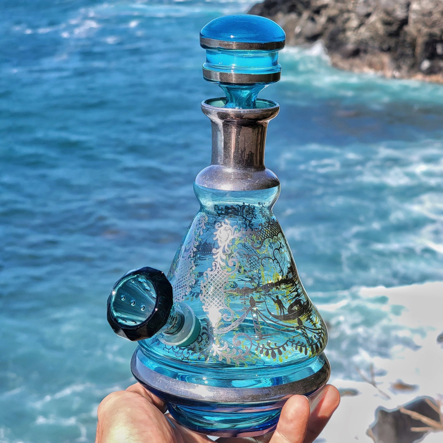 Vintage Decanter Bong “Aquamarine Luminescence”