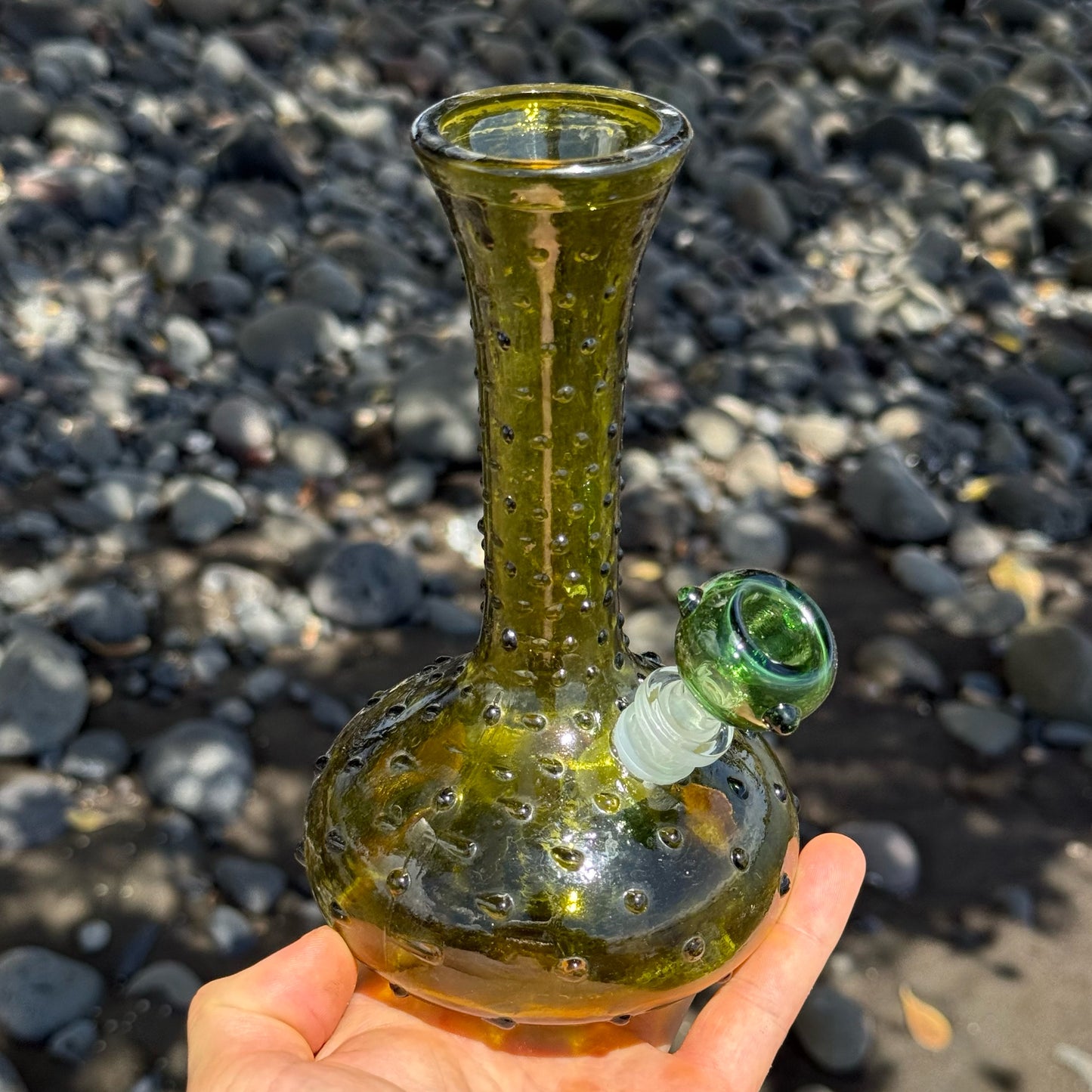 Vintage Glass Bong “Peridot Persuasion”