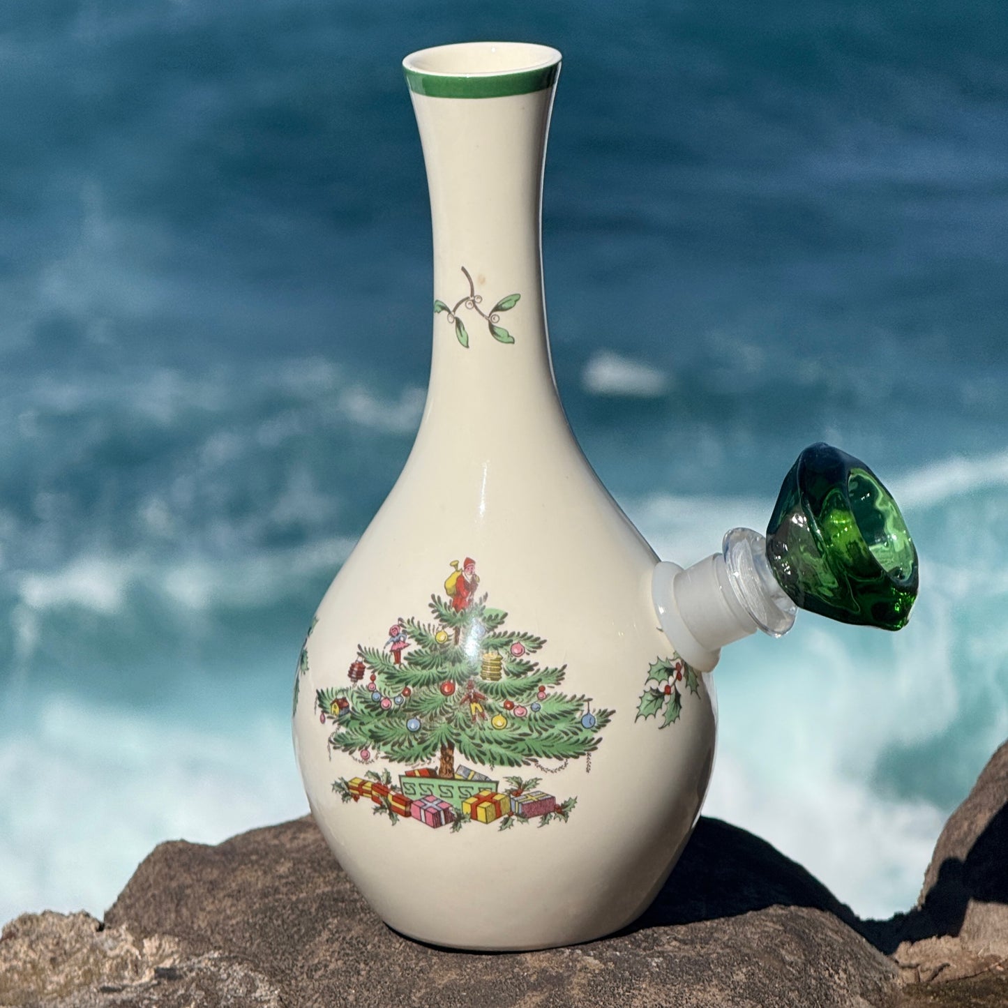 Vintage Ceramic Bong “Santa’s Helper”