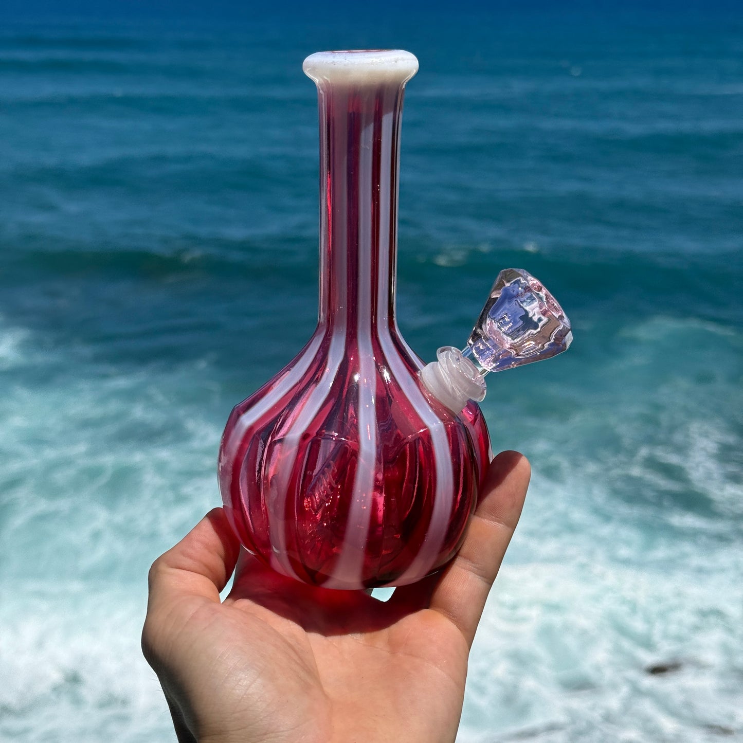Vintage Vase Bong “Ravishing Rose”