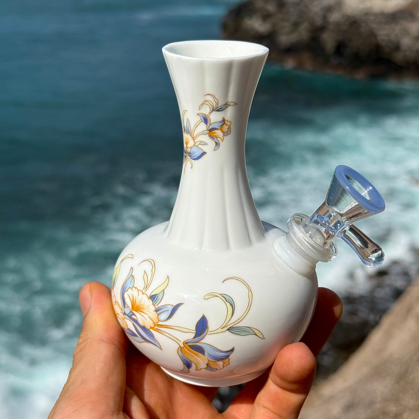 Vintage Ceramic Bong “Petite Orchid”