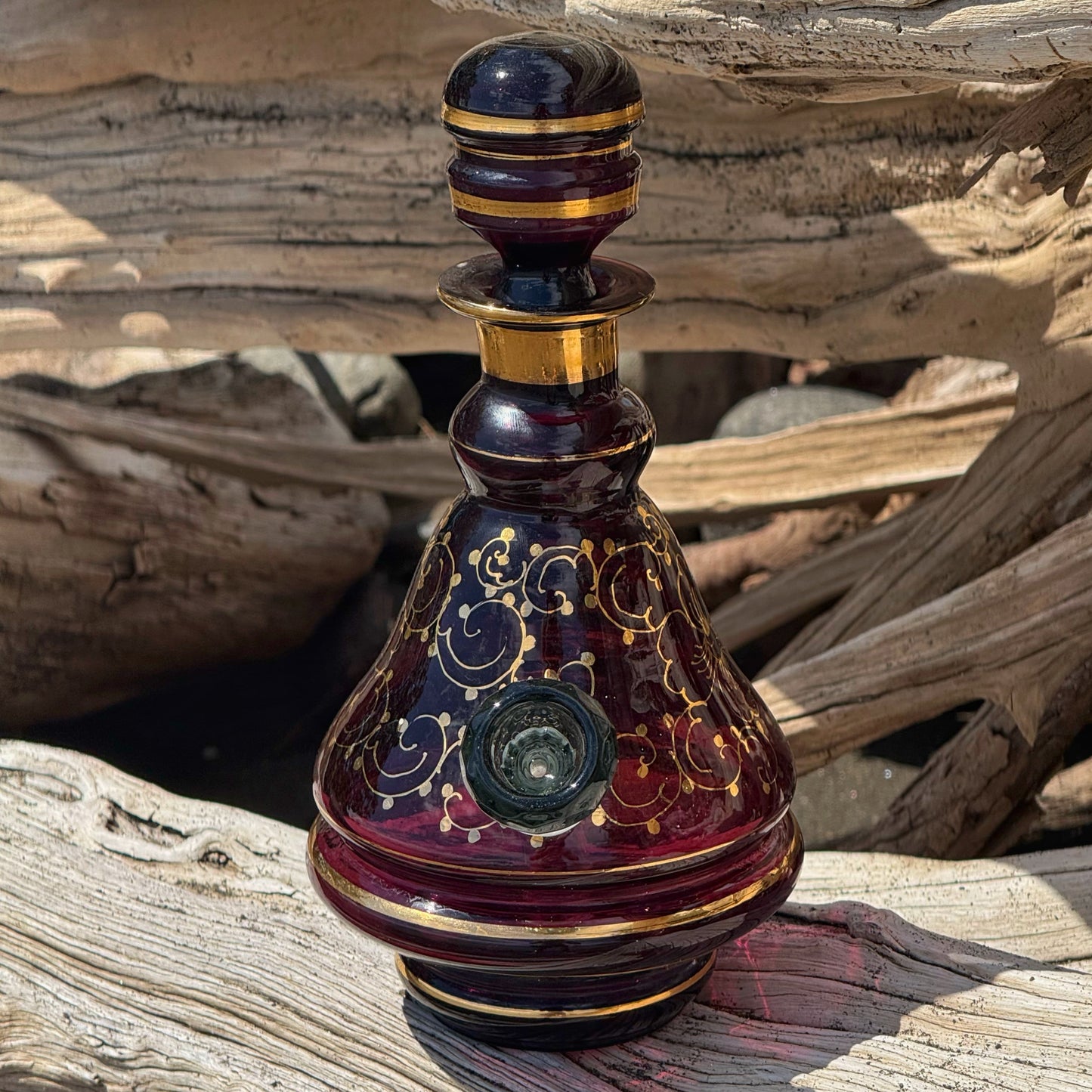 Vintage Decanter Bong “Ameythst Luminescence”