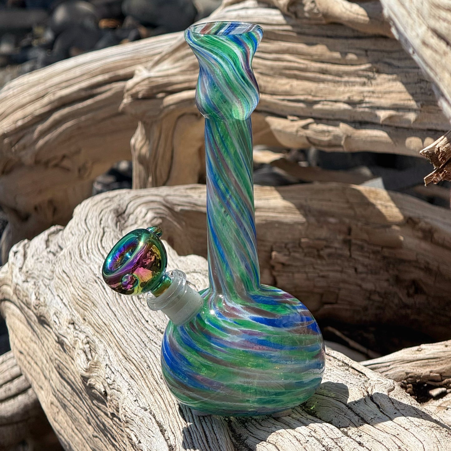 Vintage Glass Bong “River Rapids”
