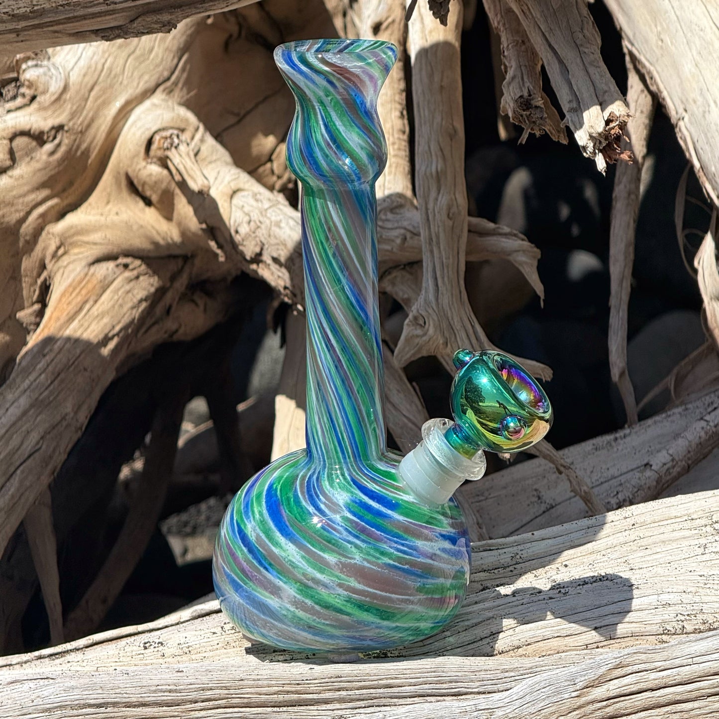 Vintage Glass Bong “River Rapids”