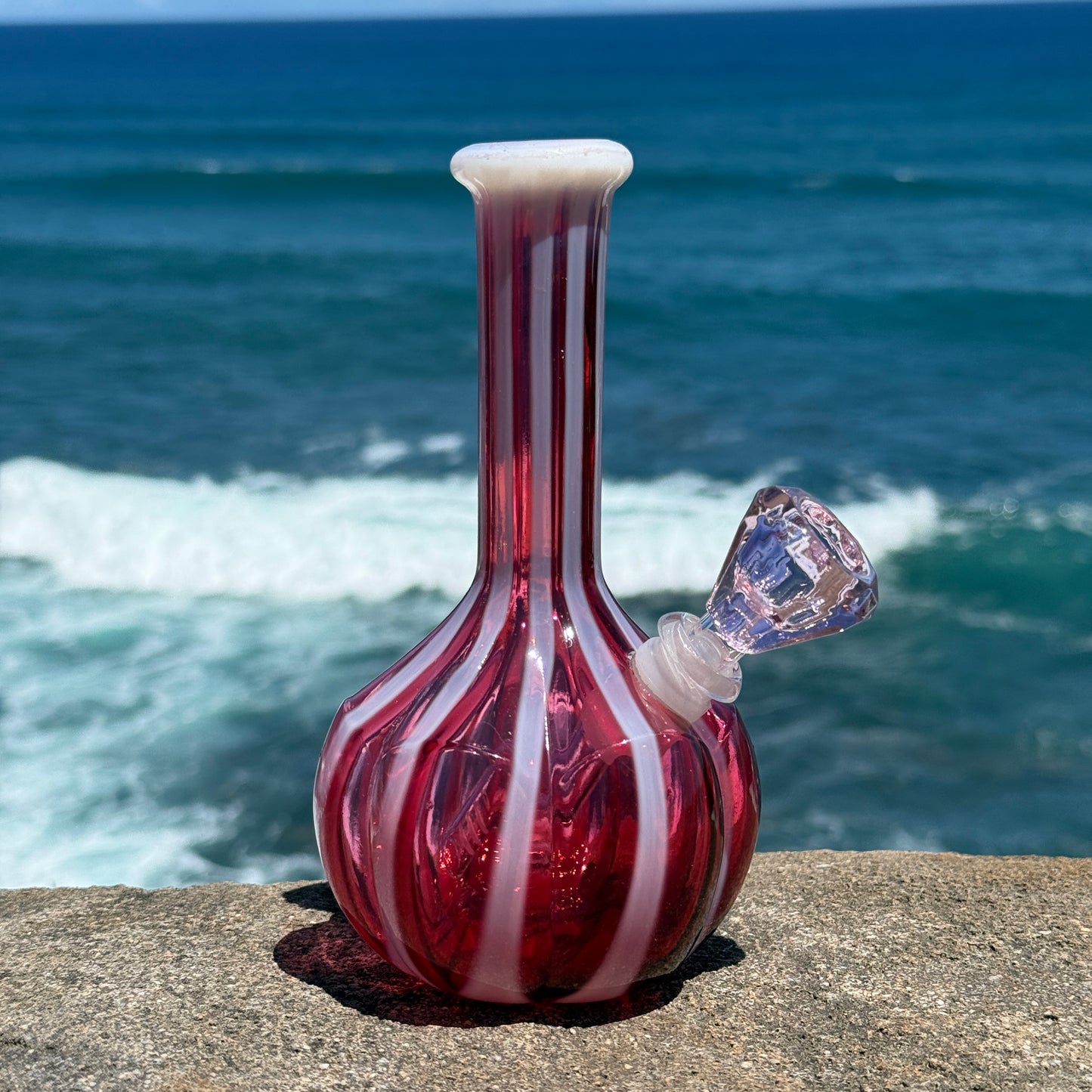 Vintage Vase Bong “Ravishing Rose”