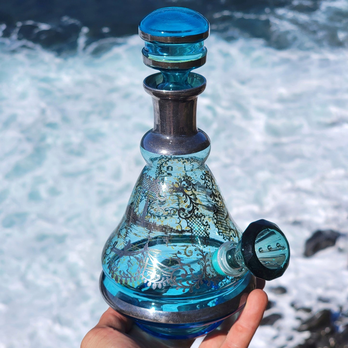 Vintage Decanter Bong “Aquamarine Luminescence”